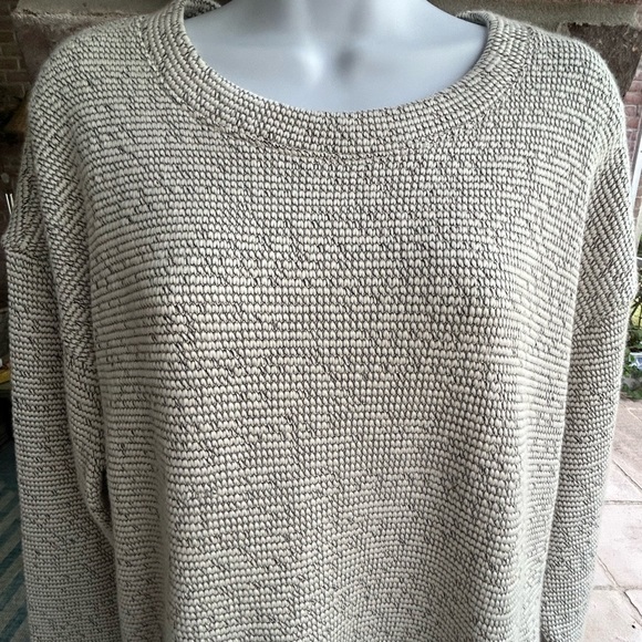 LOU & GREY NWT Tweedy Sweatshirt Sweater Black White Soft Knit Medium - Picture 4 of 11